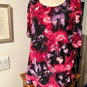 JM Collection Women’s 1X Red, Pink, Purple & Black Abstract Blouse. NWOT.